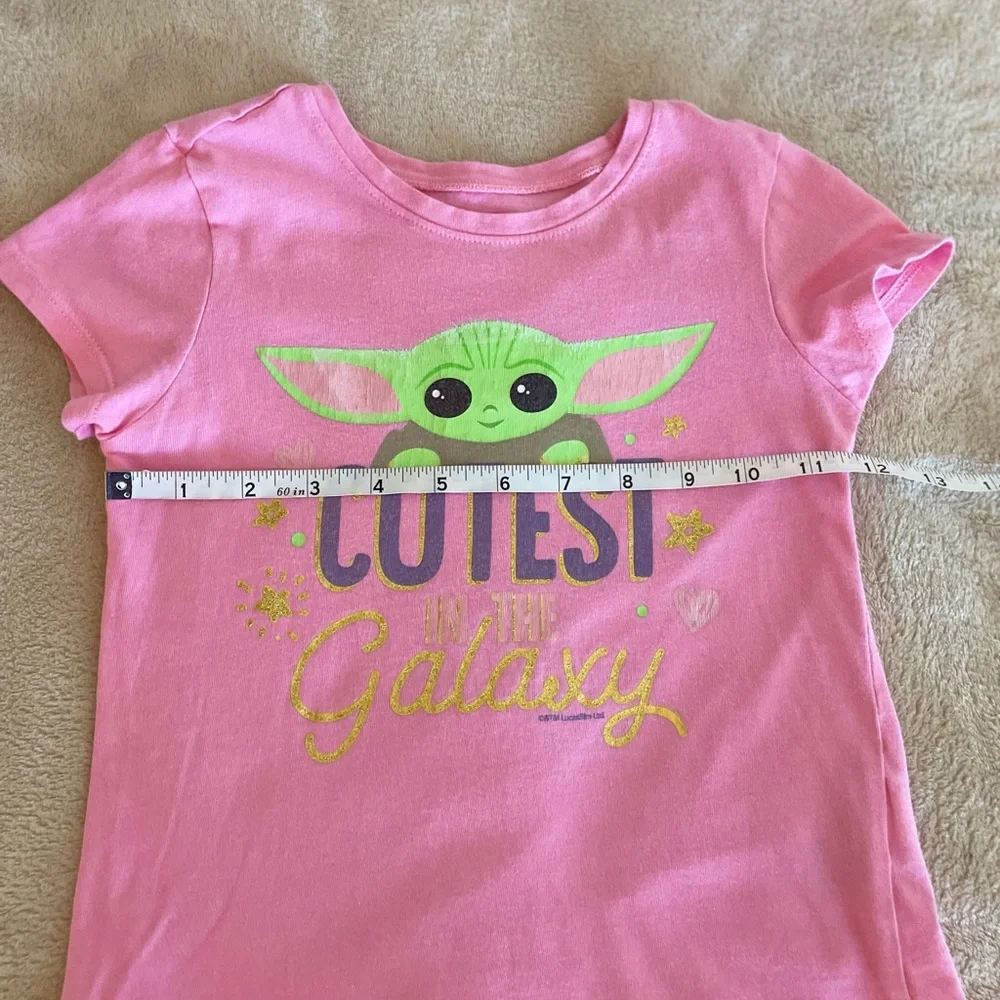 Old Navy Baby Yoda Toddler T-Shirt - Size 5T